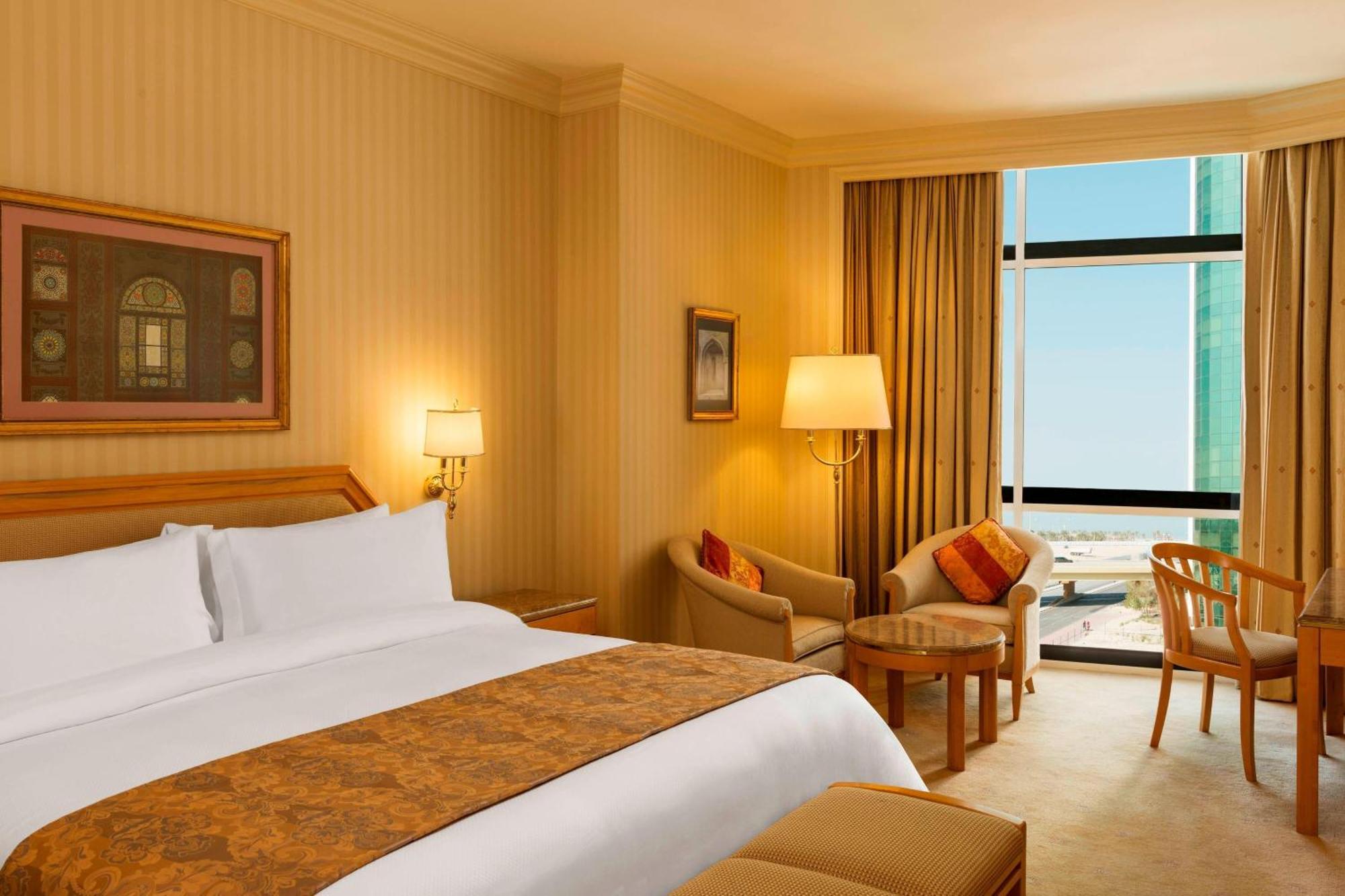 Sheraton Kuwait, A Luxury Collection Hotel, Kuwait City Exterior foto