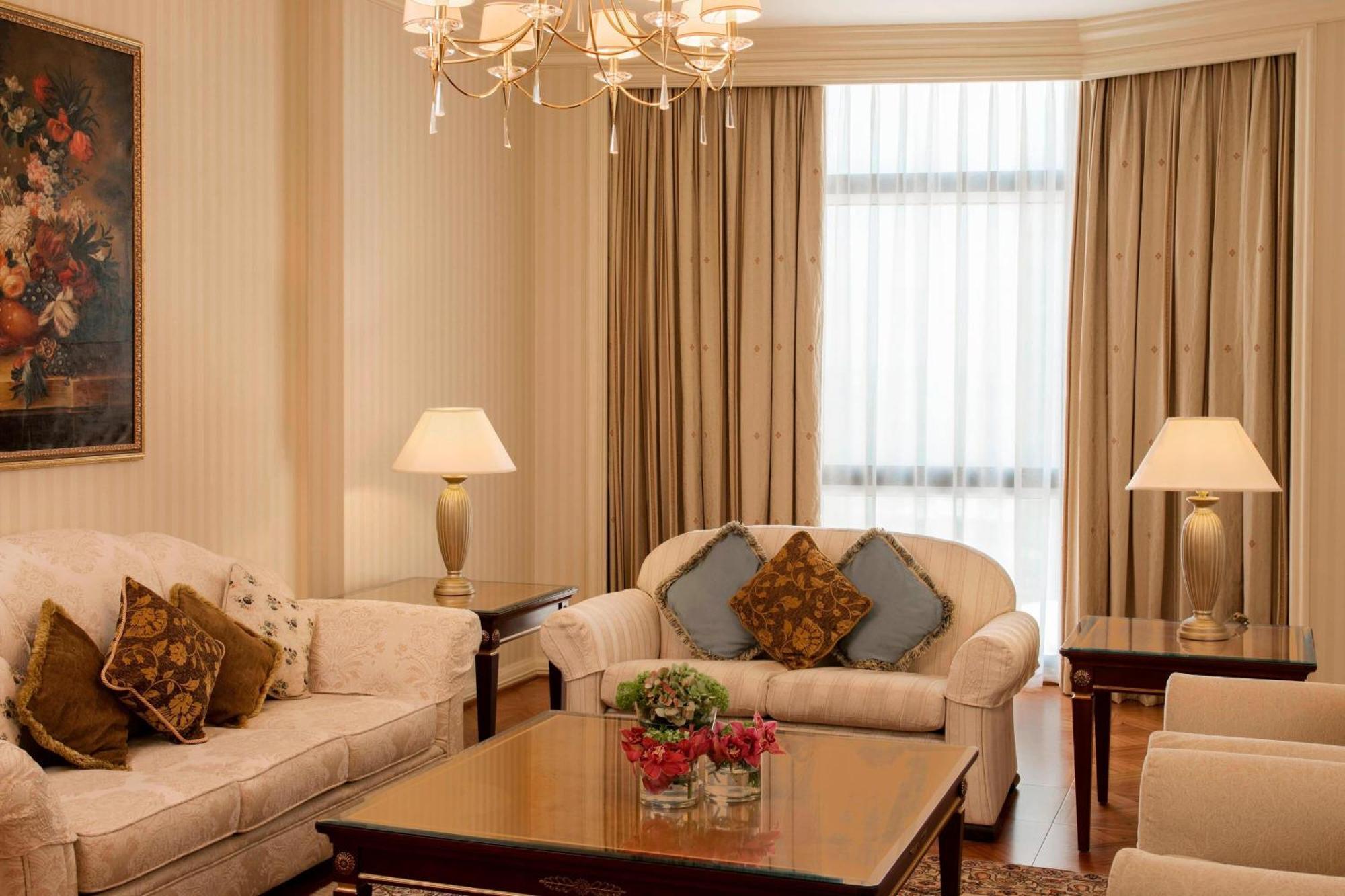 Sheraton Kuwait, A Luxury Collection Hotel, Kuwait City Exterior foto